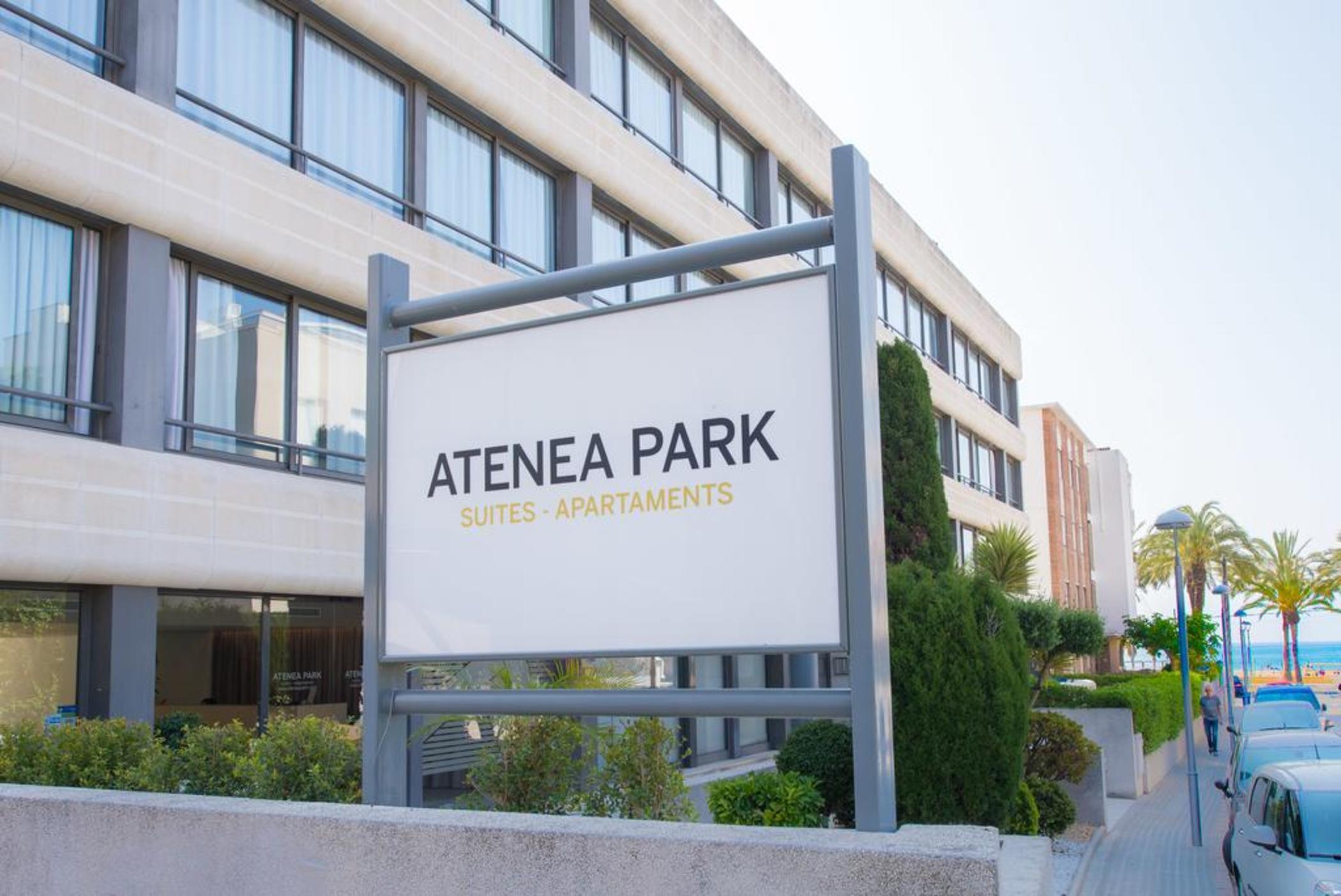Atenea Park Suites & Apartments Vilanova i la Geltrú Exterior foto