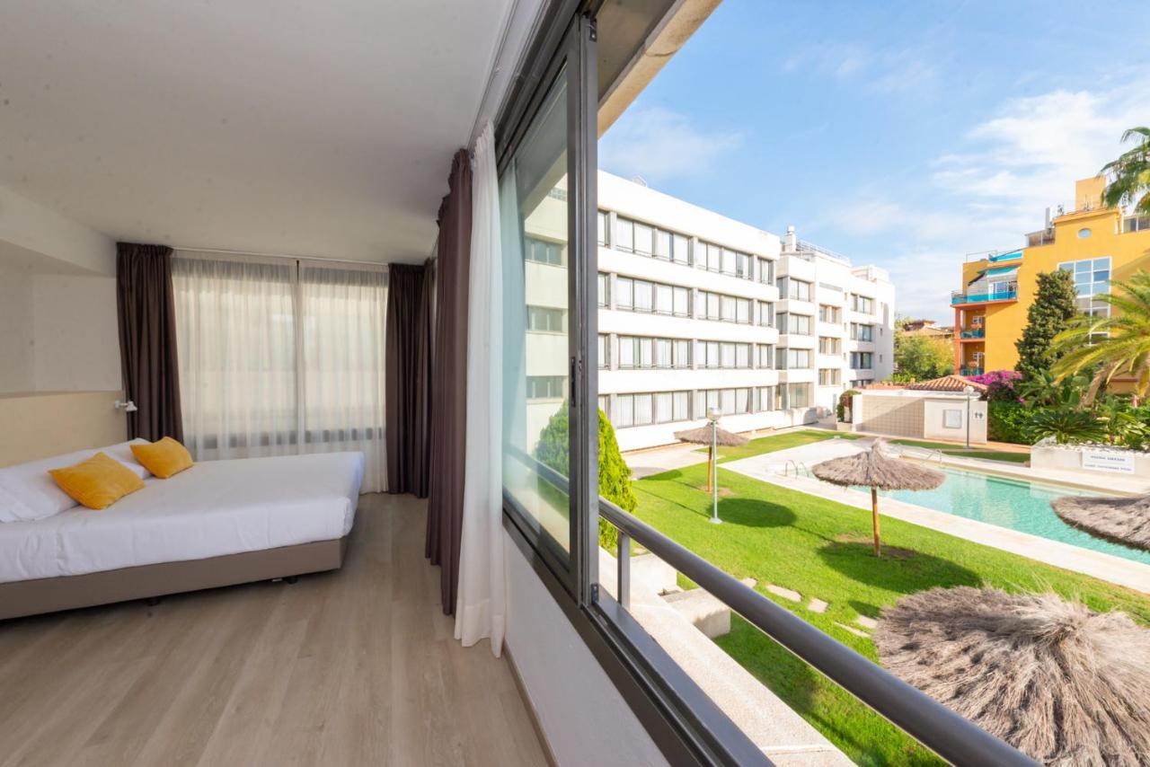 Atenea Park Suites & Apartments Vilanova i la Geltrú Exterior foto