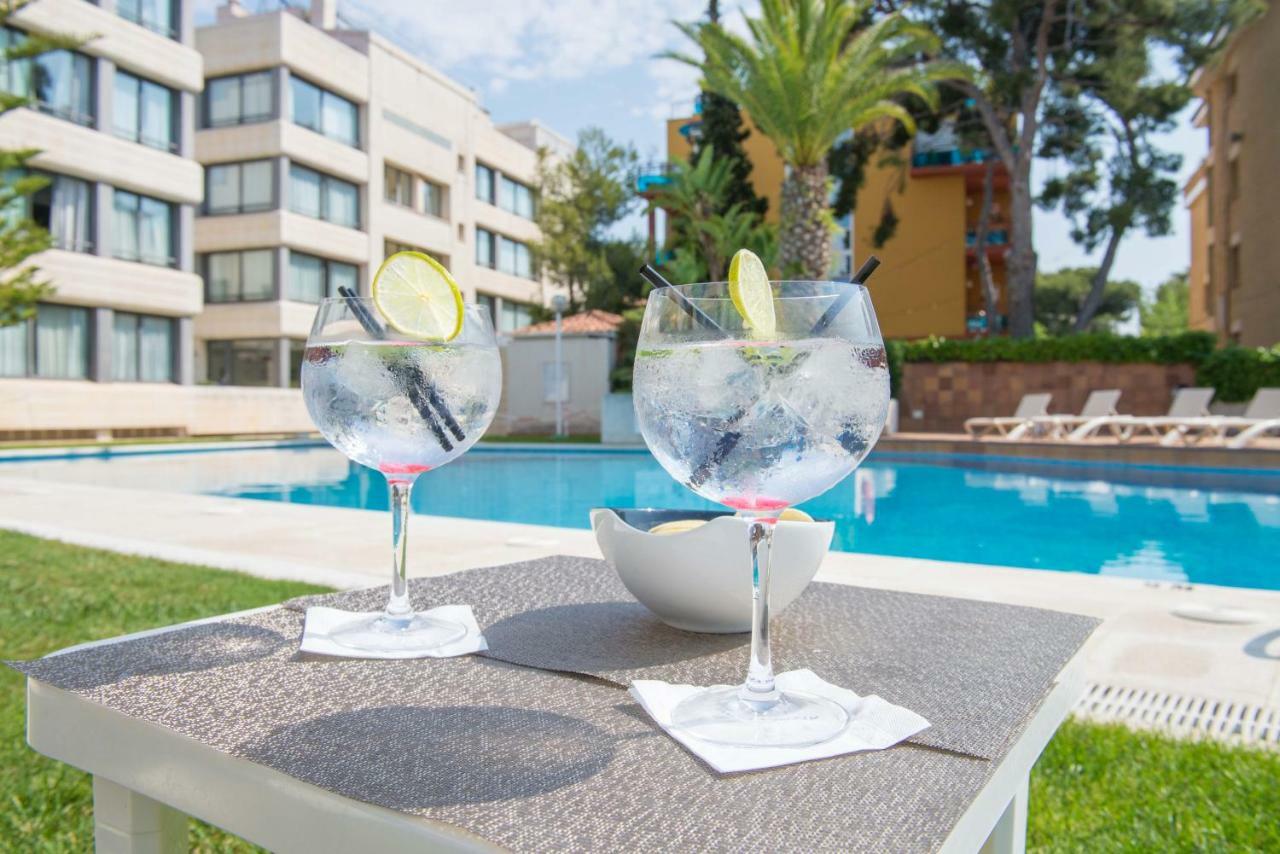 Atenea Park Suites & Apartments Vilanova i la Geltrú Exterior foto